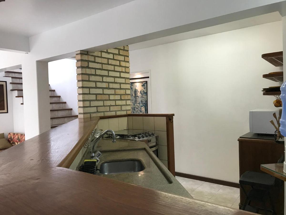 Apartamentos Morada Do Canto - 130M Da Praia Principal Бомбиньяс Экстерьер фото