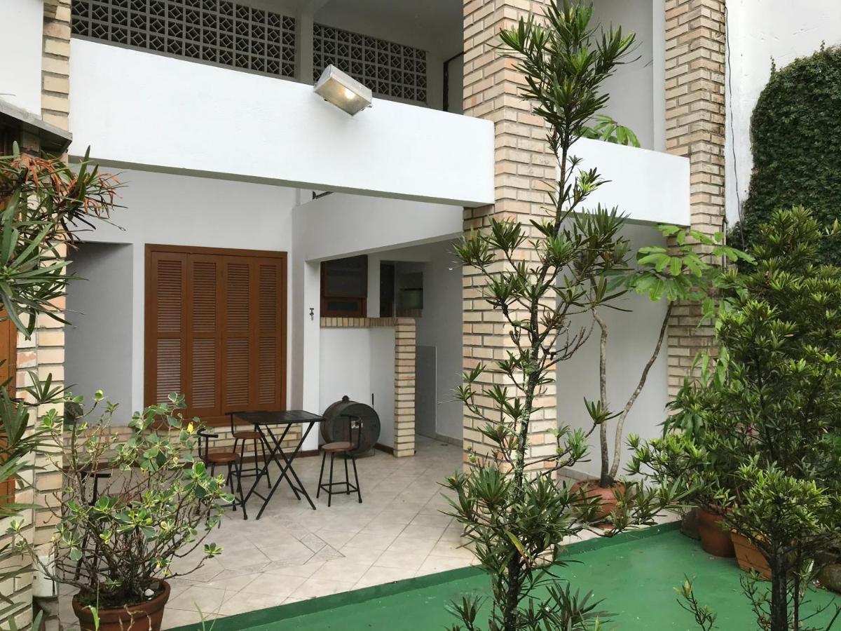 Apartamentos Morada Do Canto - 130M Da Praia Principal Бомбиньяс Экстерьер фото