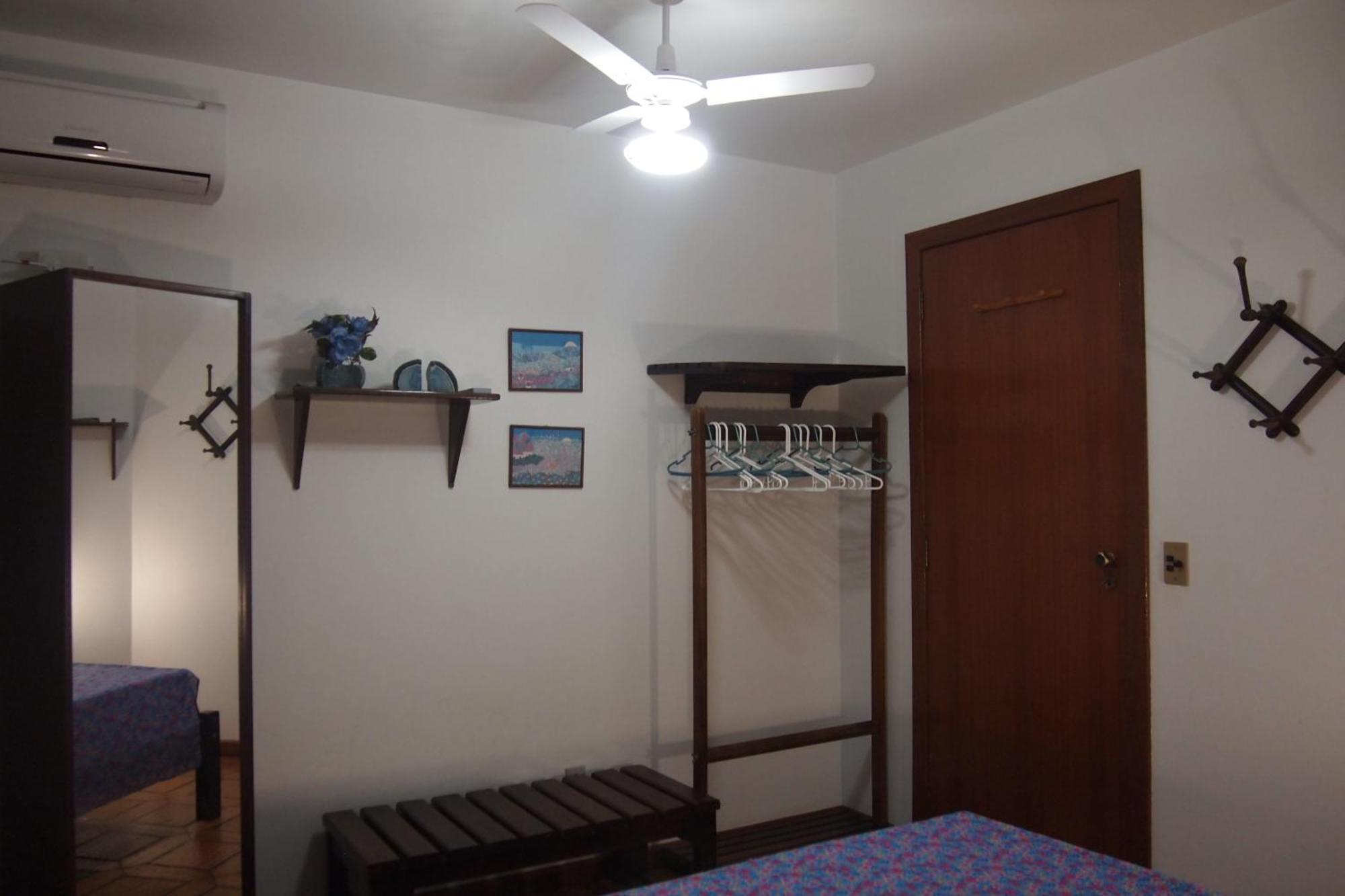 Apartamentos Morada Do Canto - 130M Da Praia Principal Бомбиньяс Экстерьер фото