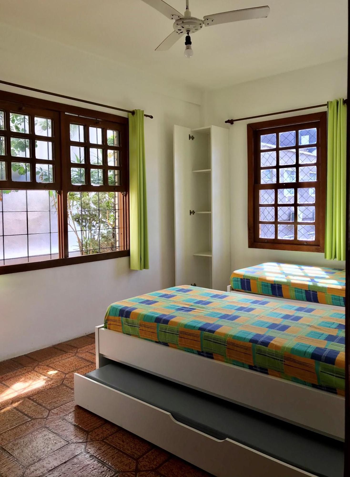 Apartamentos Morada Do Canto - 130M Da Praia Principal Бомбиньяс Номер фото