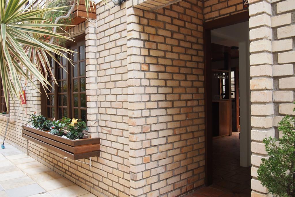Apartamentos Morada Do Canto - 130M Da Praia Principal Бомбиньяс Экстерьер фото